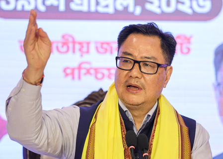 Kiren Rijiju lashes out at Kejriwal for doubting PM Modi’s popularity