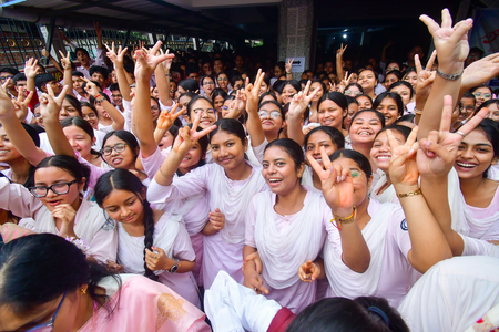 Class IX students to study 3 languages, including 2 regional, from July 1: CBSE Class IX students to study 3 languages, including 2 regional, from July 1: CBSE