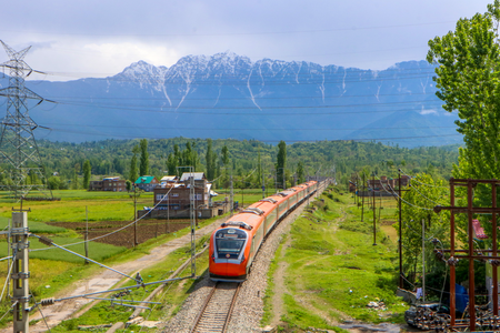 Govt clears Rs 895 crore railway projects to boost metro capacity, safety
