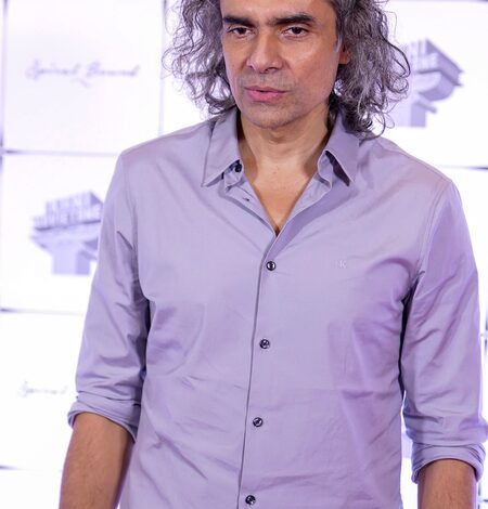 Imtiaz Ali calls ‘Main Vapas Aaunga’, a story of ‘love, longing of 78 years’