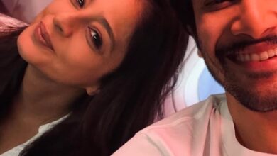 Rohit Saraf bumps into Tabu on a flight, says ‘Only she can make a flight fun’