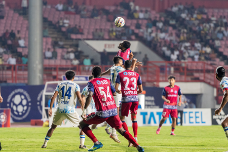 ISL 2025-26: Late goals against FC Goa take Jamshedpur FC atop standings