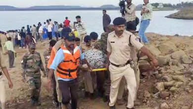 MP: Viral mother-child photo mislinked to Bargi Dam tragedy, admin calls it ‘AI-generated or unrelated’​