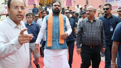 Bihar CM visits Vishnupad temple in Gaya on Buddha Purnima​