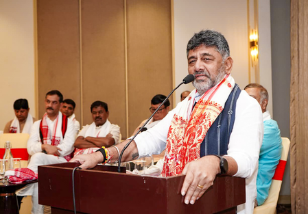 If Kumaraswamy does not criticise us, he cannot survive politically: K’taka Dy CM Shivakumar