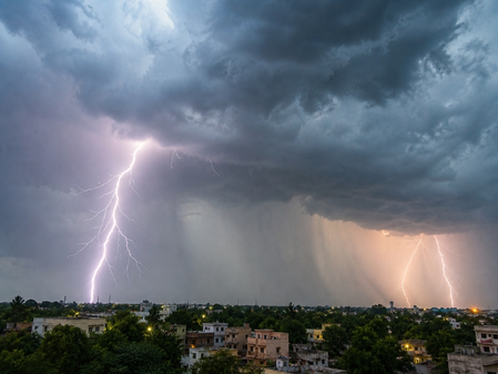 After heatwave spell, thunderstorms likely to hit several MP districts