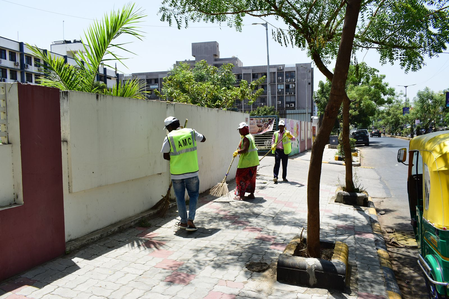 Heatwave in Ahmedabad: Civic body rolls out relief measures for sanitation staff