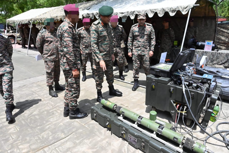 Chief of Army’s Central Command reviews operational readiness of Shatrujeet Brigade​