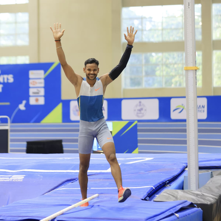 Indoor Open Combined Events: Kuldeep Kumar sets national pole vault record, raises the bar to 5.41m