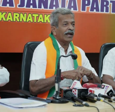 Sringeri recount: K’taka BJP claims victory, levels ‘vote theft’ charge against Rahul Gandhi