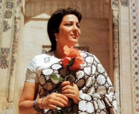 Priya Dutt remembers her ‘greatest inspiration’ mom Nargis Dutt on her death anniversary
