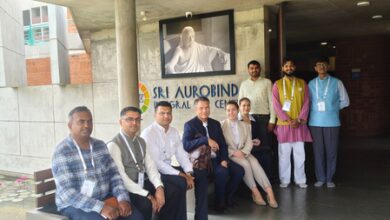 Ukraine, Russian delegates join meditation session at VGRC in Surat as participation crosses 200