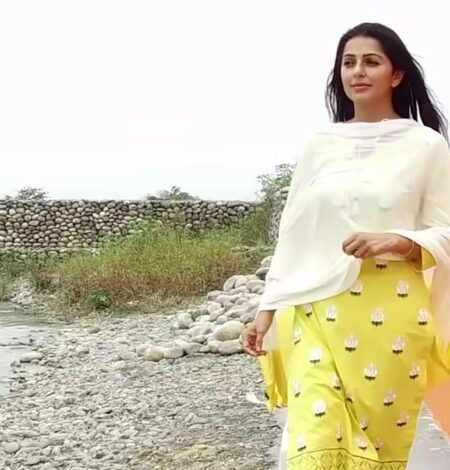 Bhumika Chawla reflects on her 2021 Haridwar trip: The only constant is change