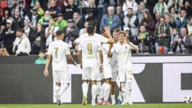 Monchengladbach beat Dortmund to secure Bundesliga safety