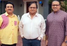 ‘Taarak Mehta Ka Ooltah Chashmah’ actor Mandar Chandwadkar poses with ‘legends’ Rakesh Bedi, Dilip Joshi