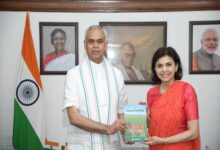 Gujarat Guv meets India’s Ambassador to Japan, Air Marshal in Gandhinagar