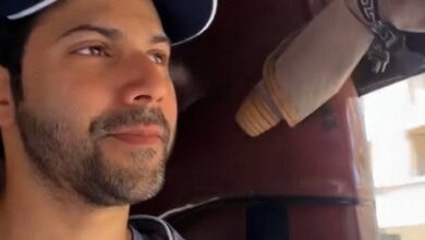 Varun Dhawan ditches luxury car, opts for rickshaw ride on Mumbai streets