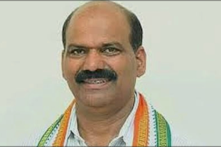 Sringeri recount row: This is vote dacoity, says former Karnataka Cong MLA Rajegowda