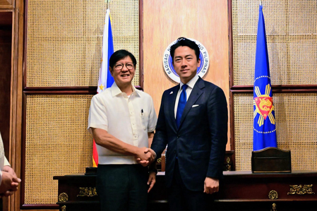 Japan, Philippines to launch destroyer export talks