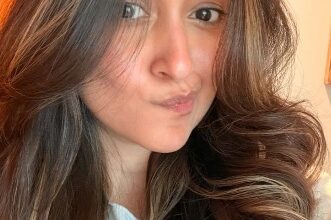Ileana D’Cruz flaunts perfectly blown-out hair until her son takes over the spotlight