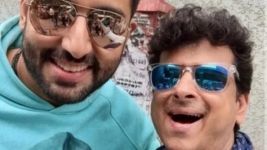 Palash Sen shares pictures with ‘extraordinary gentlemen’ Abhishek Bachchan, Ayushmann Khurrana