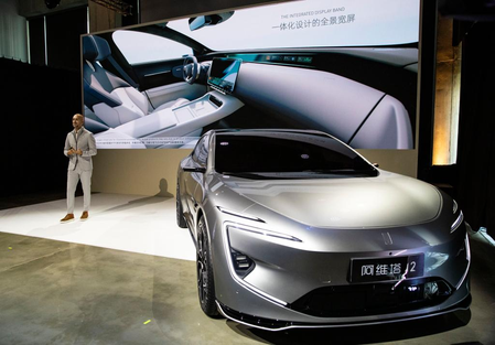 US lawmakers warn Trump on Chinese EV push