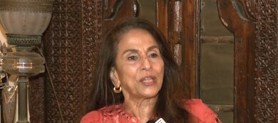 PM Modi a very charismatic leader, Cong needs re-grooming: Shobhaa De