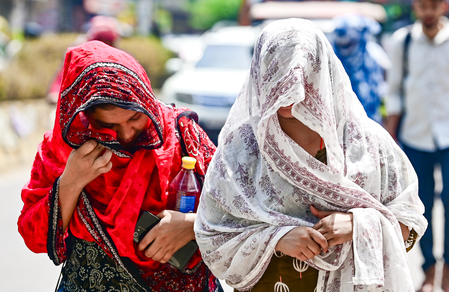 Rajasthan witnesses heatwave and cloudy skies simultaneously, Jaisalmer hits record at 45.1 degrees