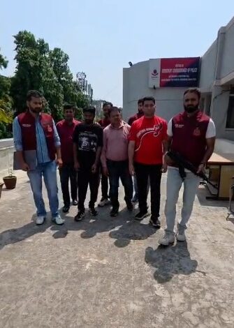 Delhi Police bust IPL ticket black marketing racket; three held