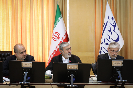 Senior Iranian lawmaker says bill to set up Hormuz’s legal regime ready