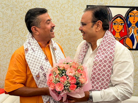 Raj CM attends Suvendu Adhikari’s oath ceremony in Kolkata, says ‘Double Engine’ govt would work for Bengal’s development