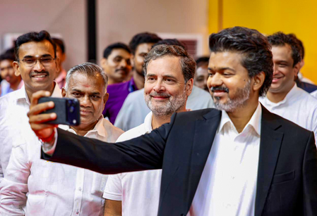 ‘Beware of silk trap of Delhi’s power play’: Shiv Sena(UBT) to CM Vijay in Saamana