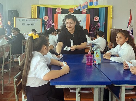 Number of schools overseas teaching Korean up 54 pc over four years