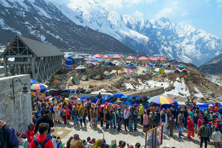 Char Dham Yatra: U’Khand administration urge pilgrims to remain alert, travel safely amid adverse weather