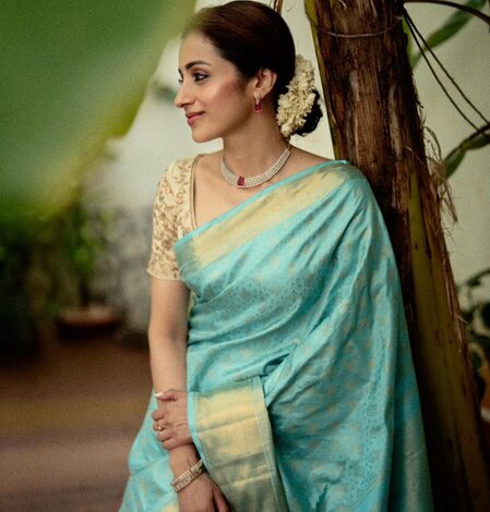 After Vijay swears in as the 13th CM of TN, Trisha posts ‘love is always louder’