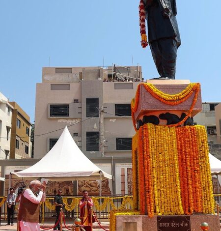 PM Modi pays tributes to Sardar Patel, reaffirms commitment to fulfil his vision for India