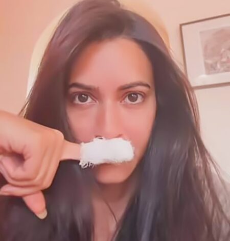 Kriti Kharbanda gets injured during her vacation, says ‘this is how it is going’ Kriti Kharbanda gets injured during her vacation, says ‘this is how it is going’