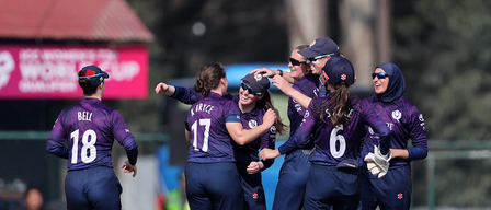 Ex-England spinner Kirstie Gordon returns to Scotland squad for Women’s T20 World Cup Ex-England spinner Kirstie Gordon returns to Scotland squad for Women’s T20 World Cup