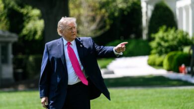 US lawmakers urge Trump to raise China detentions