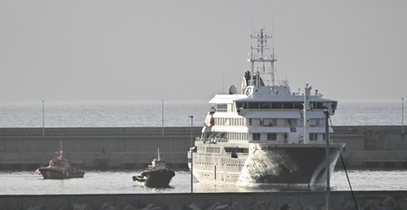 Two evacuation planes from Hantavirus-hit cruise lands in the Netherlands