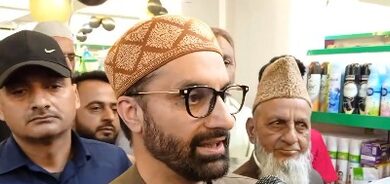 Action against narcotics will not succeed till liquor sale continues unchecked in J&K: Mirwaiz Umar Farooq