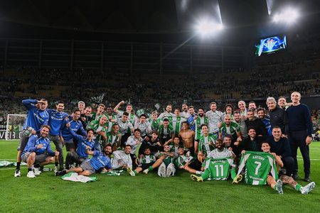 Betis book Champions League spot with win over Elche