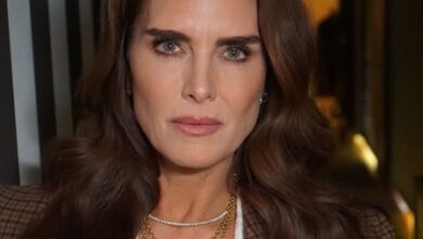 Brooke Shields sheds light on her teenage discomfort