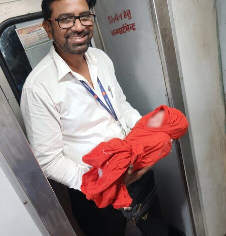 Two pregnant women give birth to newborns safely aboard moving trains in separate incidents