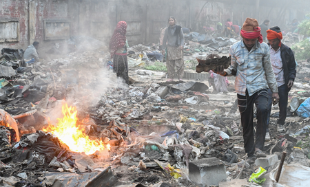 Dhaka garbage trade thrives on political patronage: Report
