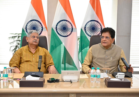 Piyush Goyal discusses measures to boost fisheries exports