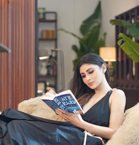 Mouni Roy turns off comments section after netizens troll Disha Patani in her earlier posts
