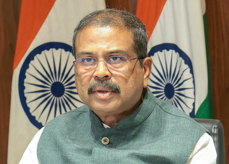 Dharmendra Pradhan sends for IIT experts to resolve CBSE website glitches Dharmendra Pradhan sends for IIT experts to resolve CBSE website glitches