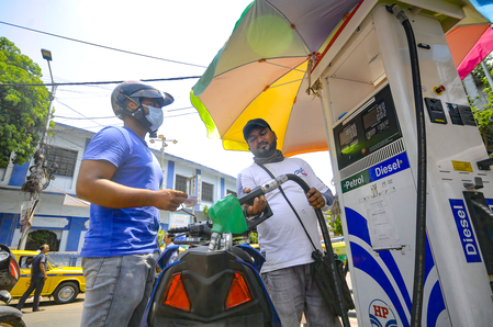 OMCs dismiss fuel and LPG shortage concerns, urge public not to rely on rumours OMCs dismiss fuel and LPG shortage concerns, urge public not to rely on rumours