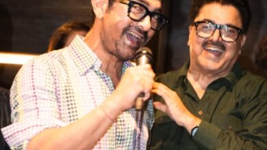Aamir Khan turns nostalgic, sings ‘Papa Kehte Hain’ from his 1988 movie ‘QSQT’